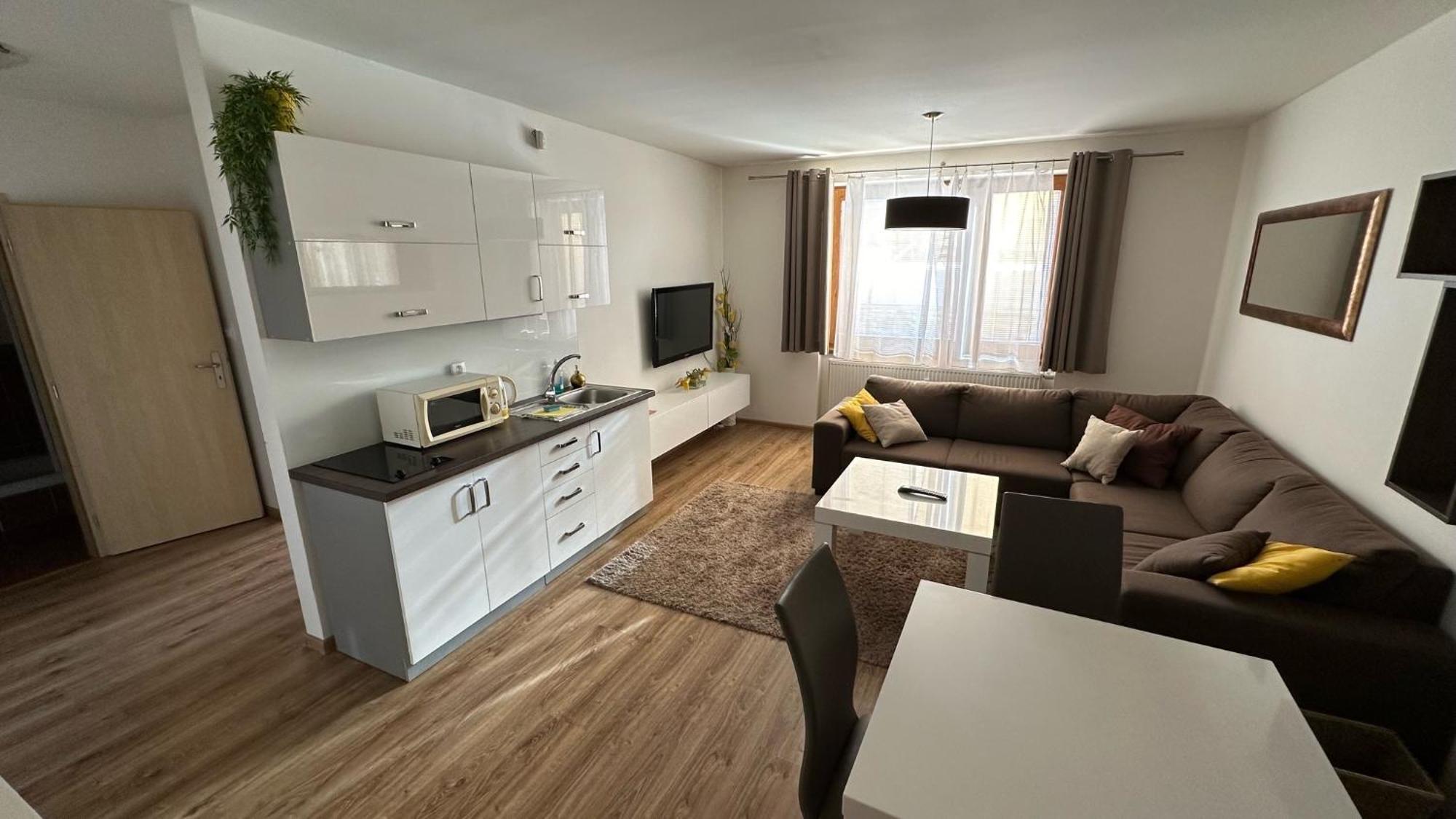 2 Room Apartment With Balcony 255, Apartmany Liptov Liptovsky Mikulas Exterior photo